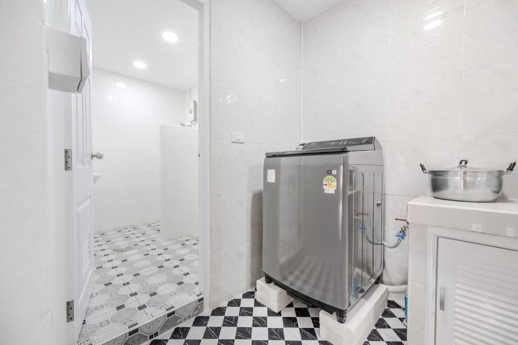 Photo of Bathroom in Samsen Nok