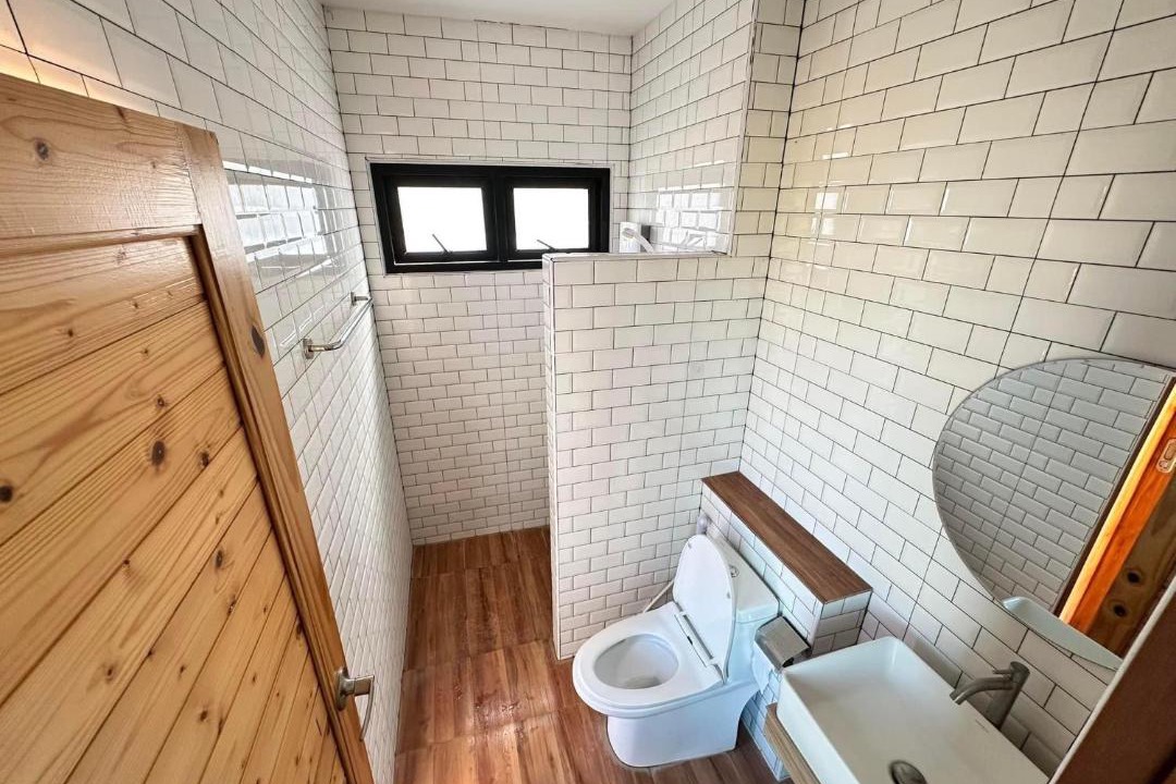 Photo of Bathroom in Pua