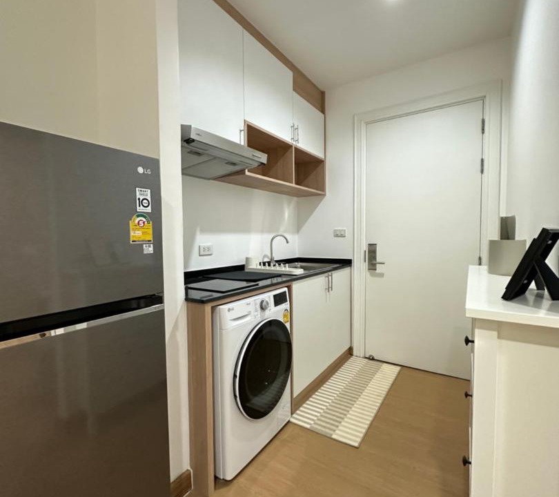 Photo of Kitchen in Khlong Toei Nuea