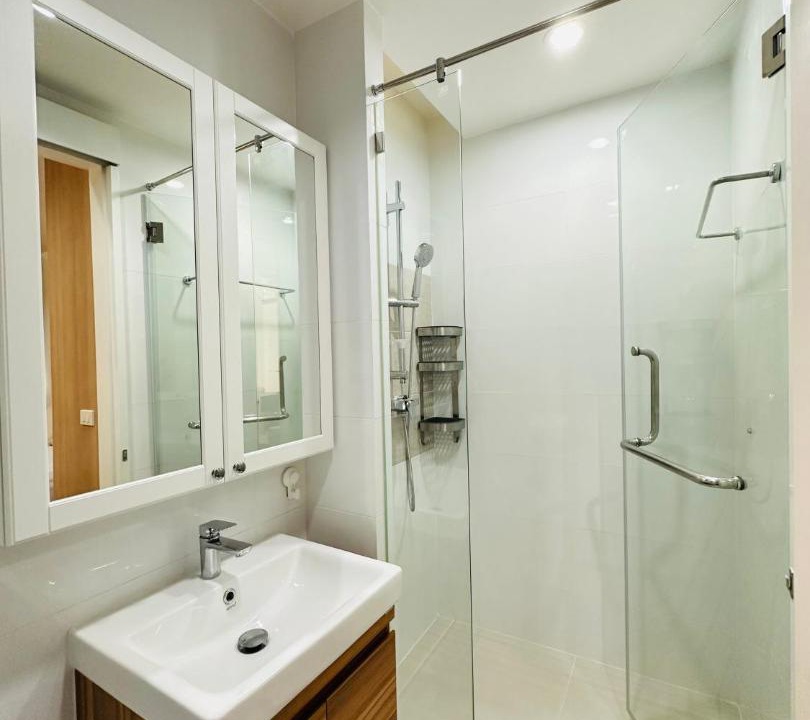 Photo of Bathroom in Khlong Toei Nuea