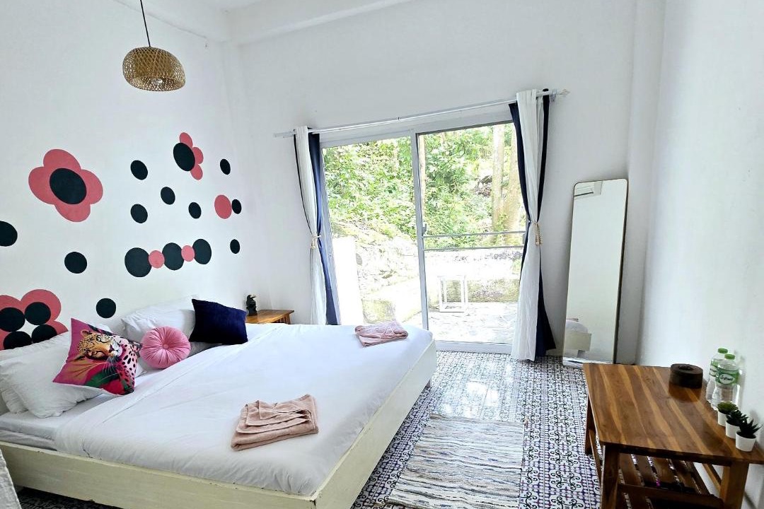 Photo of Bedroom in Bai Lan