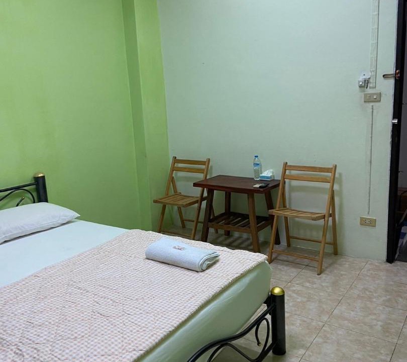 Photo of Bedroom in Khlong Chaokhunsing