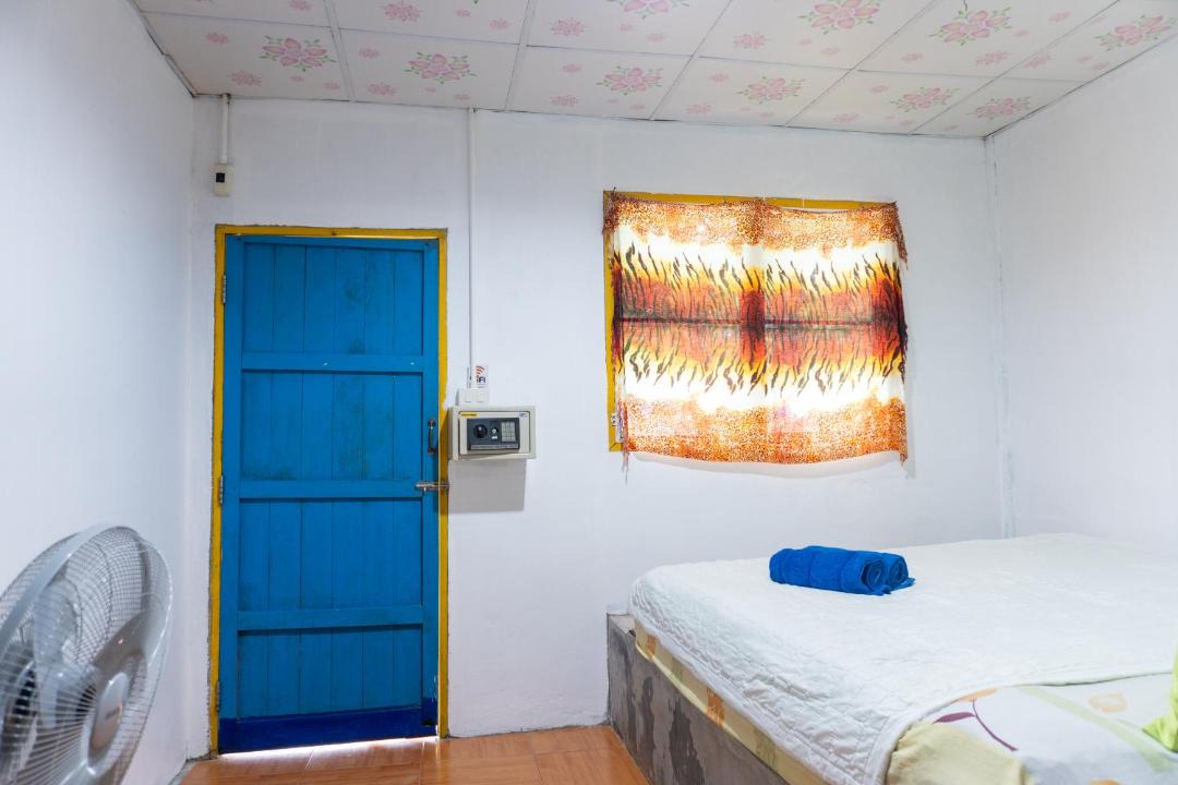 Photo of Bedroom in Ko Lanta