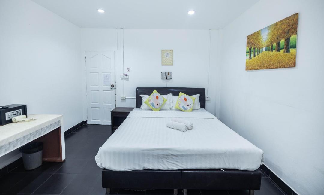 Photo of Bedroom in Nanai Road