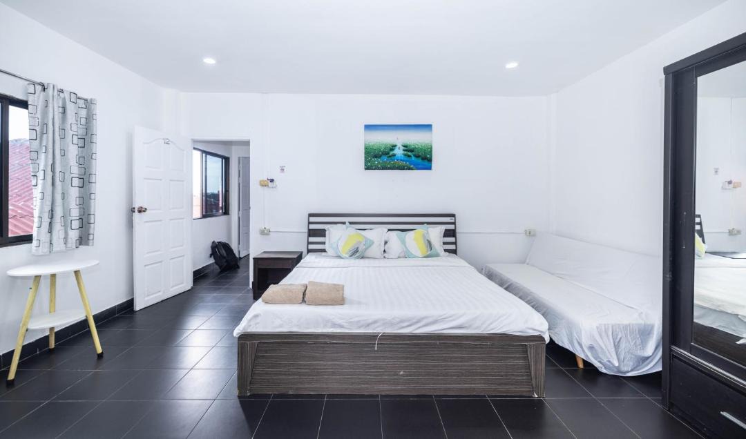 Photo of Bedroom in Nanai Road