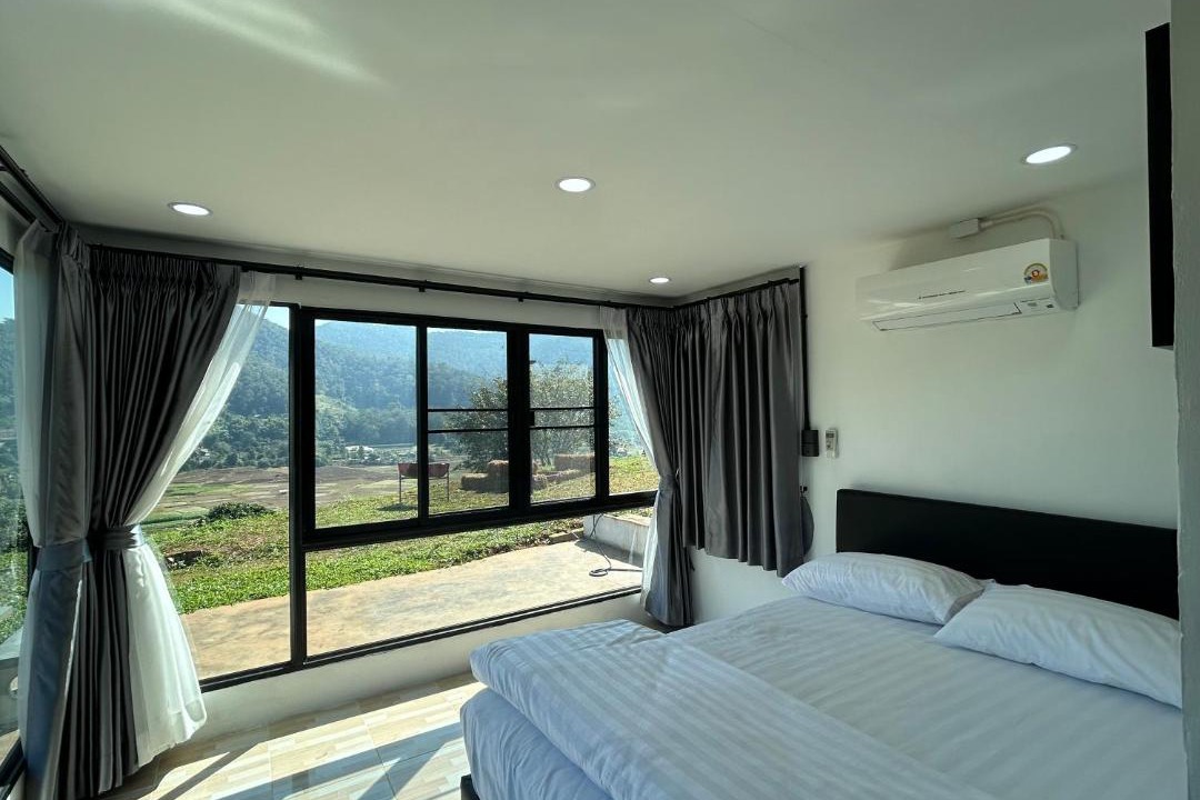 Photo of Bedroom in Samoeng