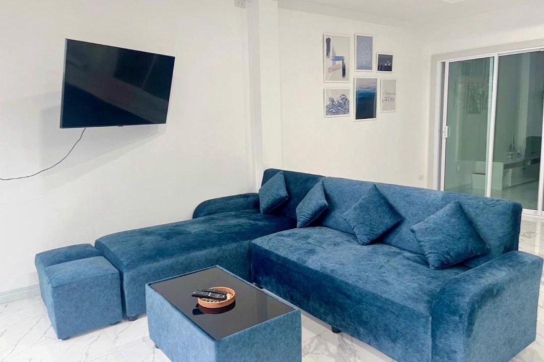 Photo of Livingroom in Pathio