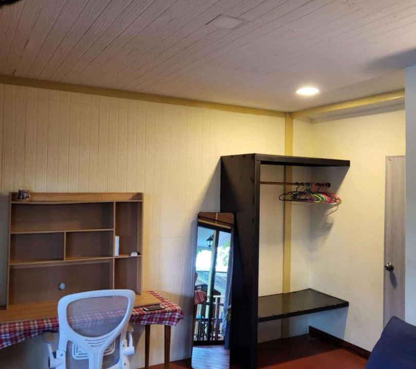 Photo of Bedroom in Srithanu