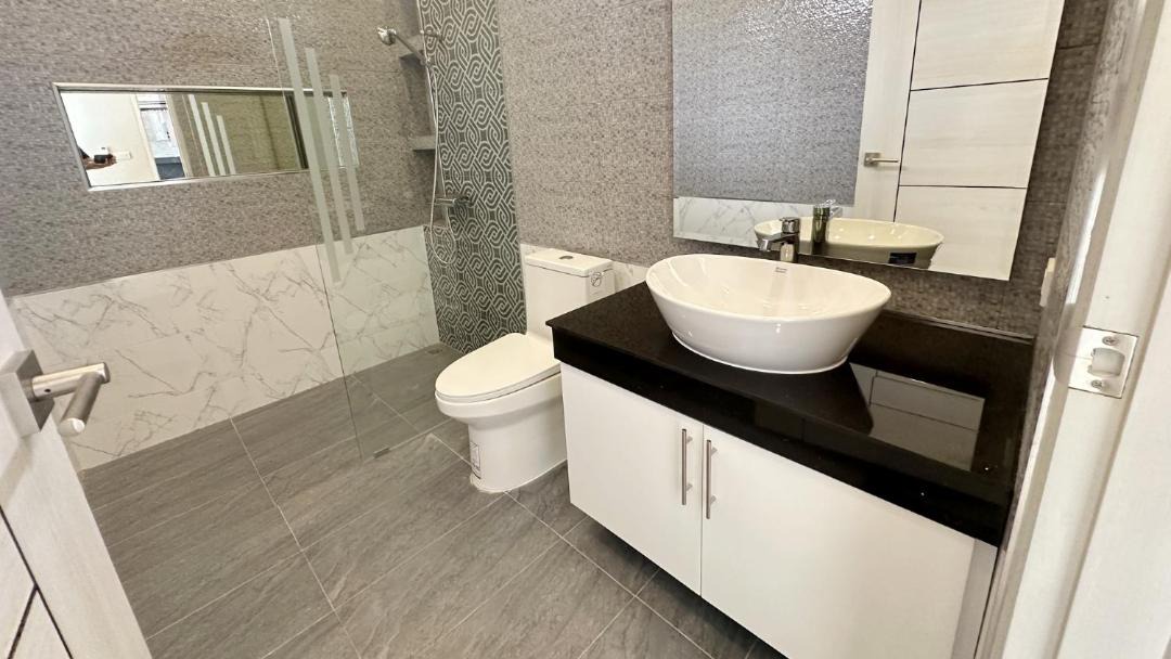 Photo of Bathroom in Hin Lek Fai