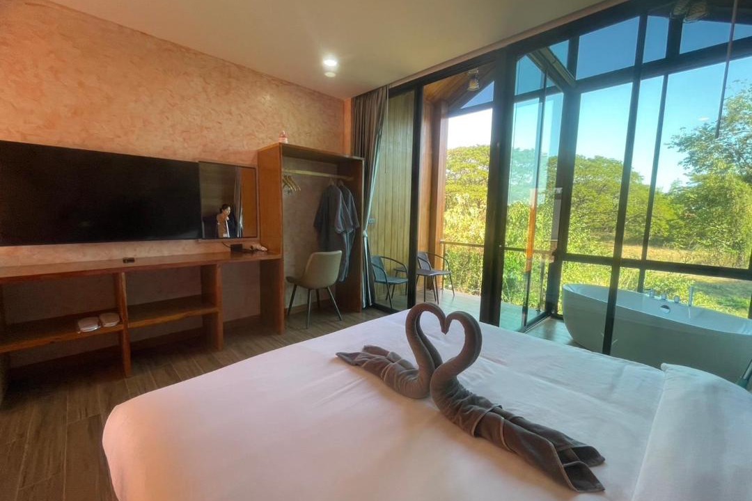 Photo of Bedroom in Tha Bo