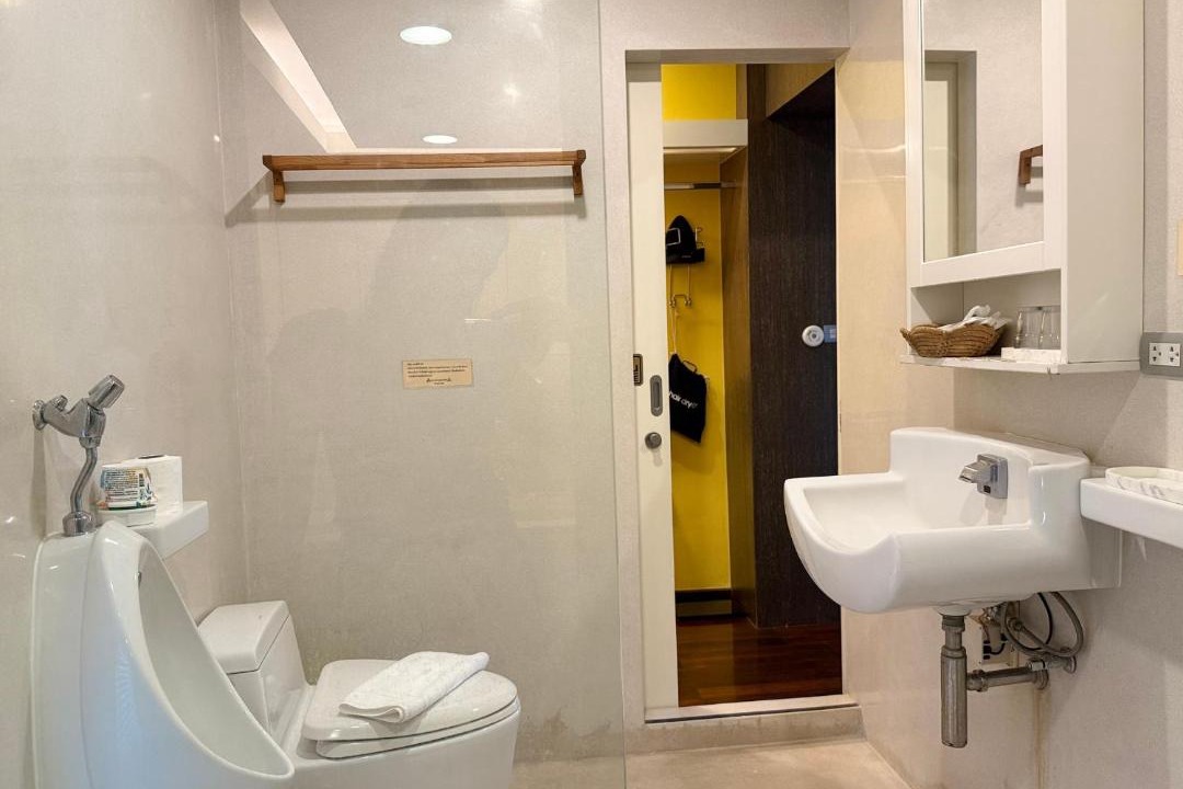 Photo of Bathroom in Phaya Yen