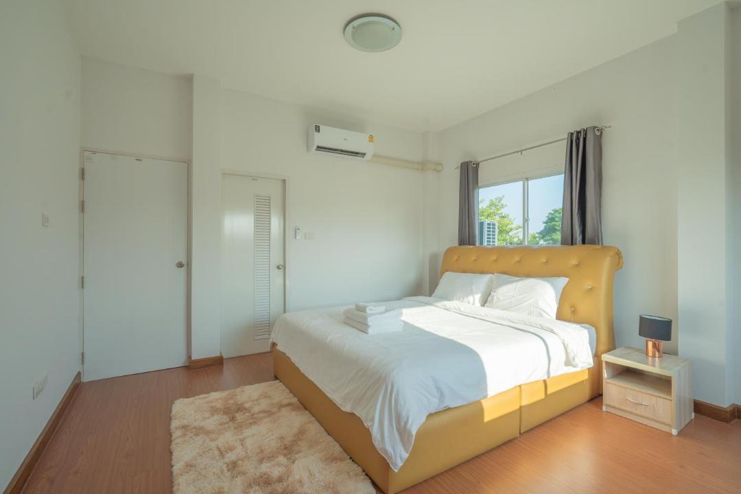 Photo of Bedroom in San Kamphaeng