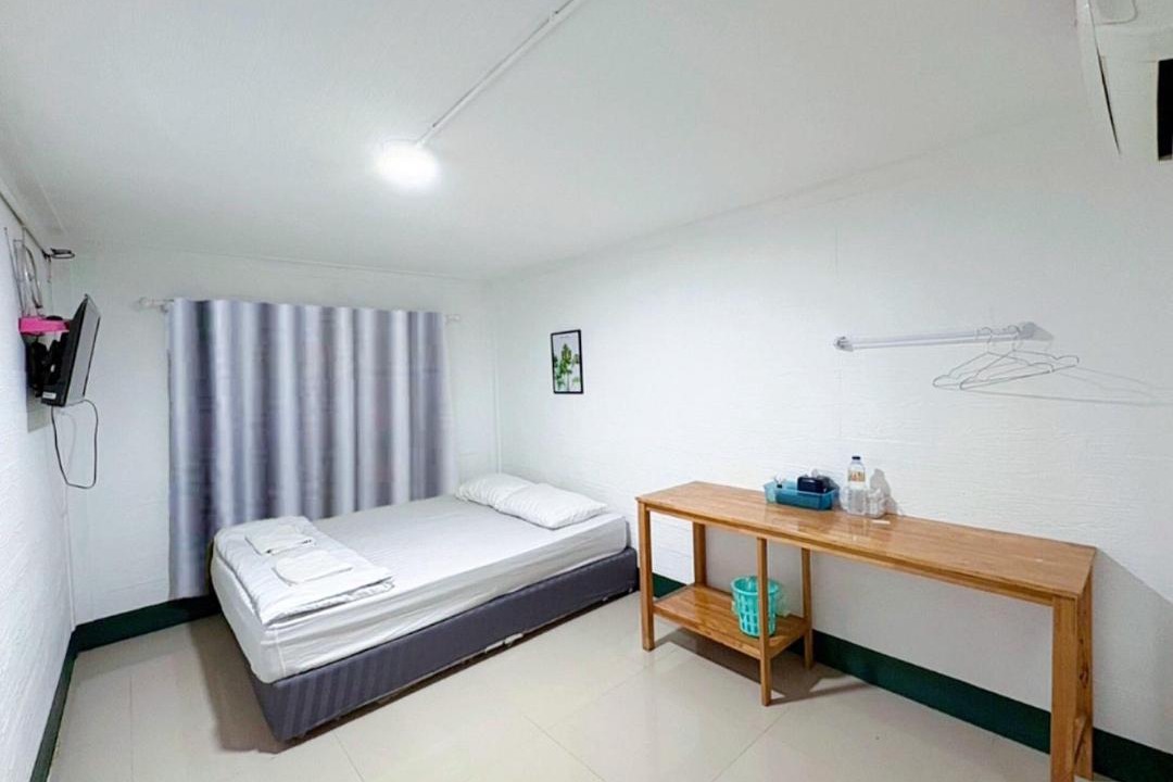 Photo of Bedroom in Makham Tia
