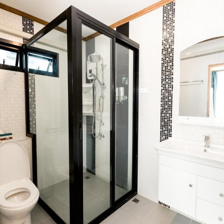 Photo of Bathroom in Sichon