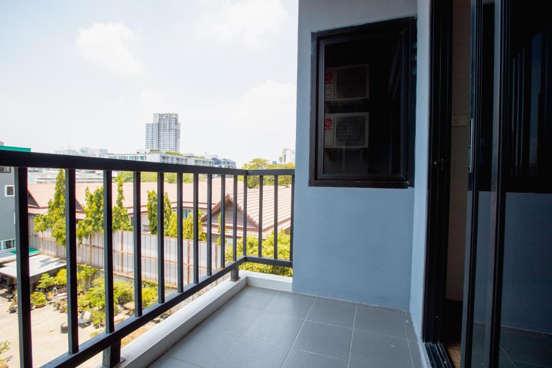 Photo of Others in Khlong Toei