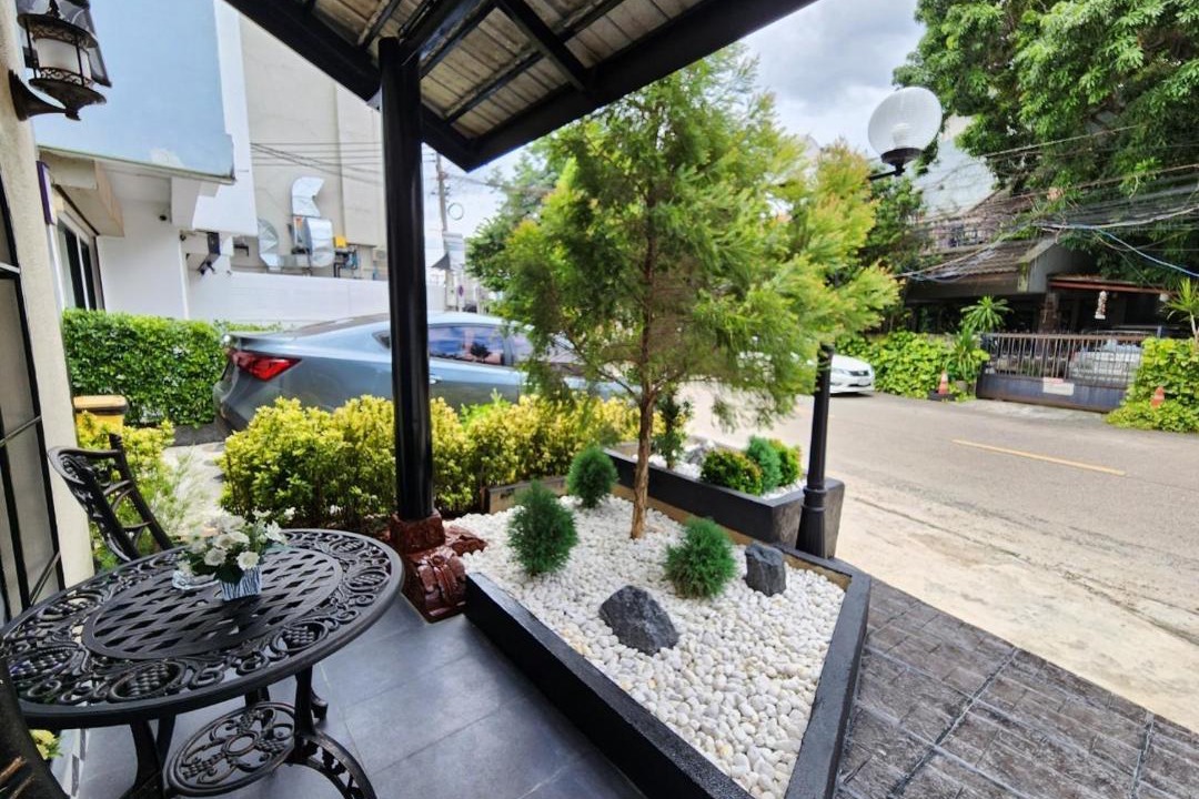 Photo of Patio Balcony in Nimman