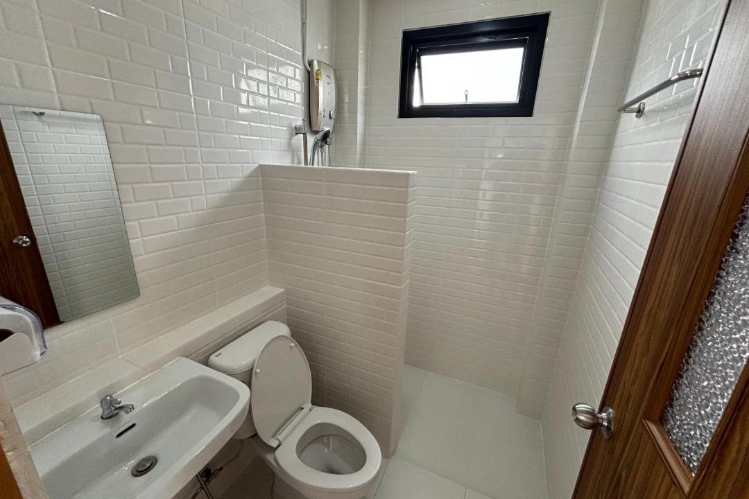 Photo of Bathroom in Thung Hua Chang