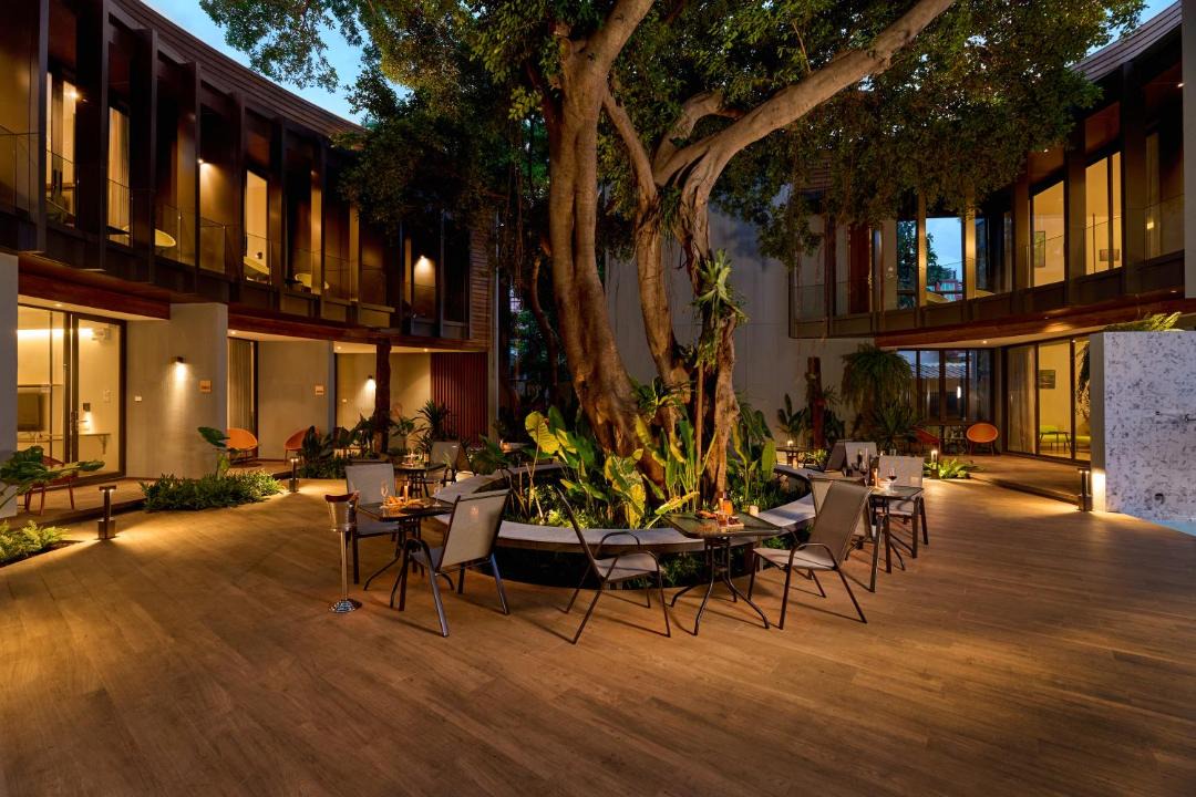 Photo of Others in Wat Sam Phraya