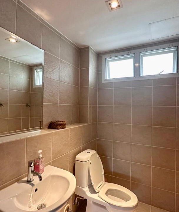 Photo of Bathroom in Kram