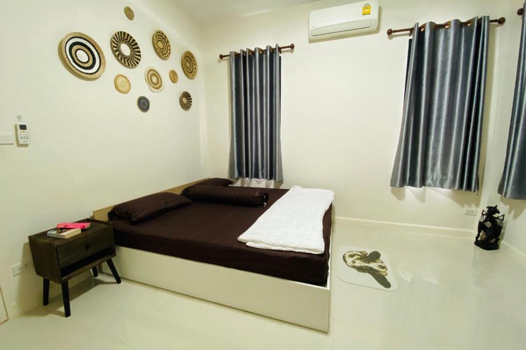 Photo of Bedroom in Cha-am