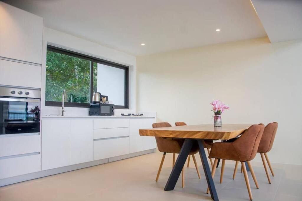 Photo of Kitchen in Maret