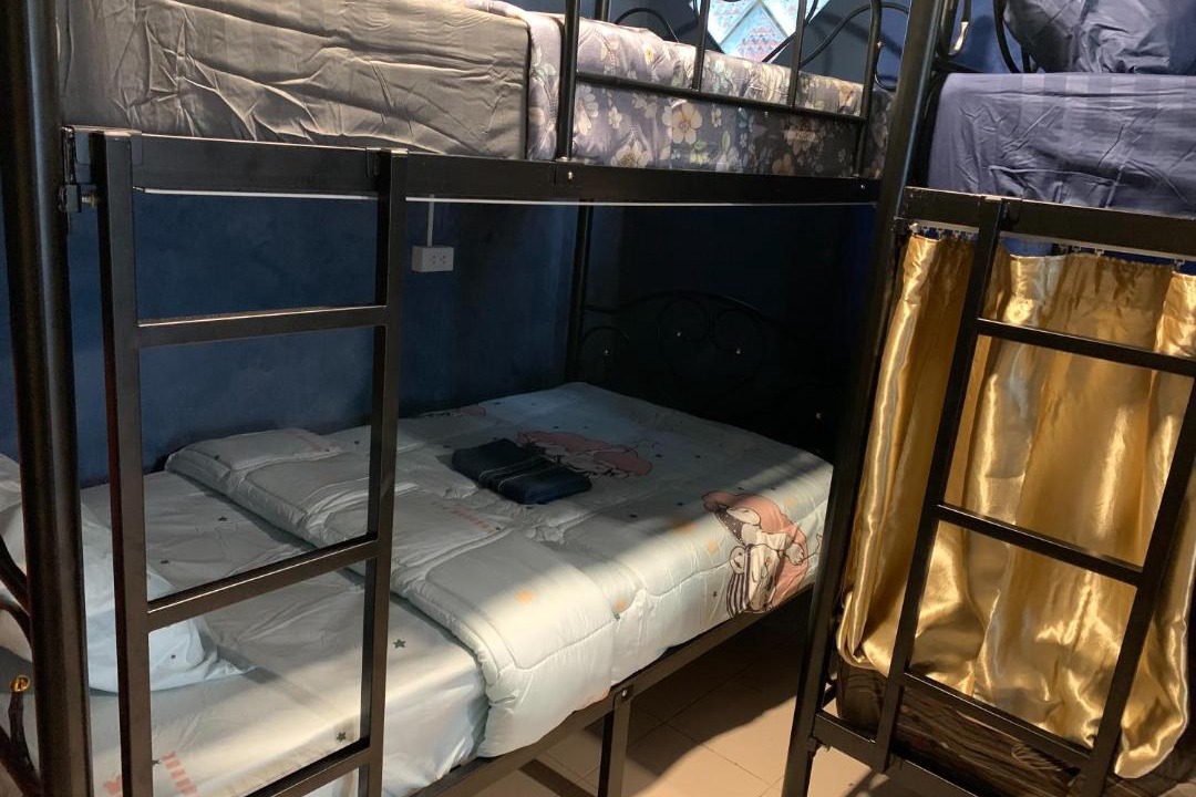 Photo of Bedroom in Wat Bowon Niwet