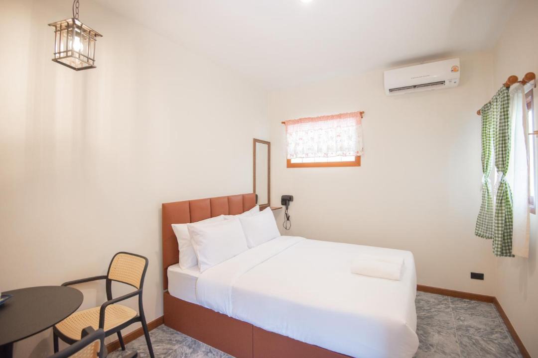 Photo of Bedroom in Sanam Pao