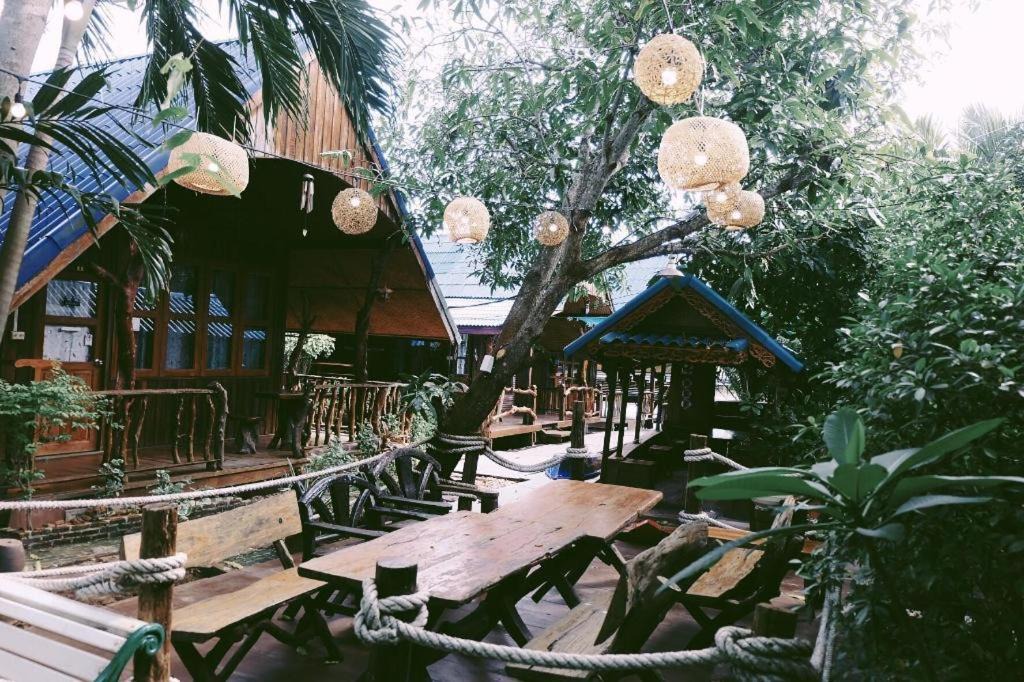 Photo of Others in Samut Songkhram