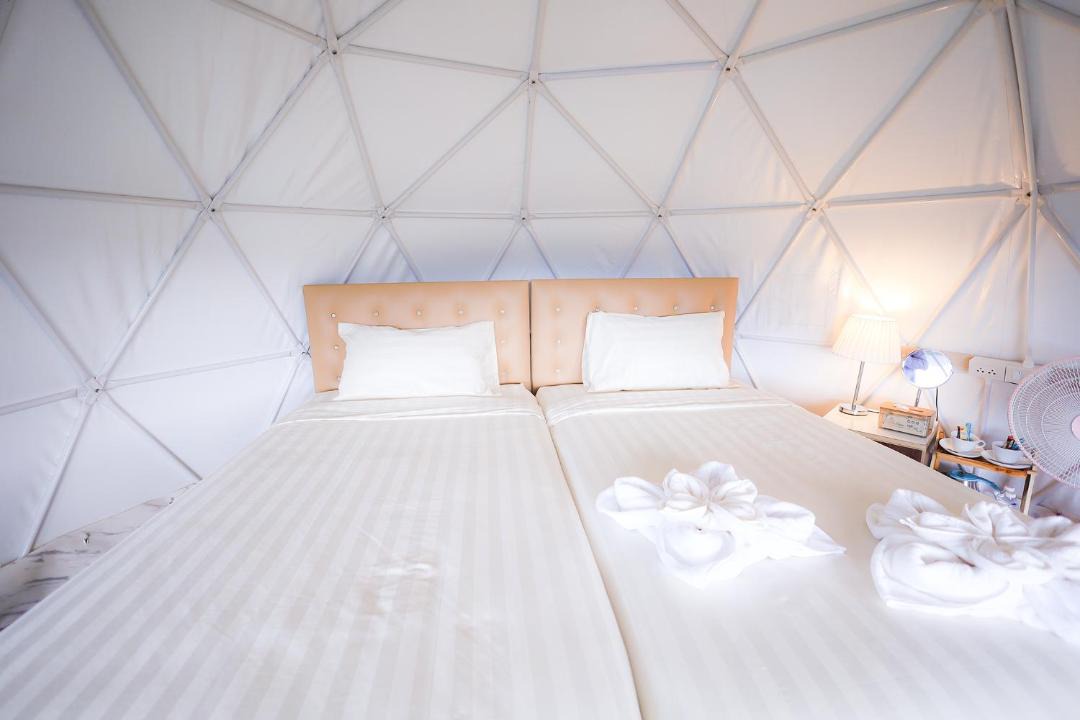Photo of Bedroom in Huai Makhuea Som