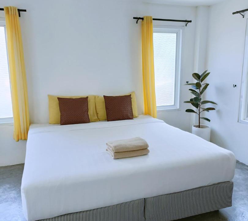 Photo of Bedroom in Koh Lan