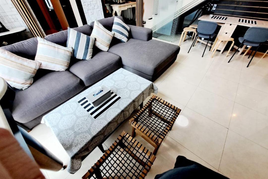 Photo of Livingroom in Khlong Toei Nuea