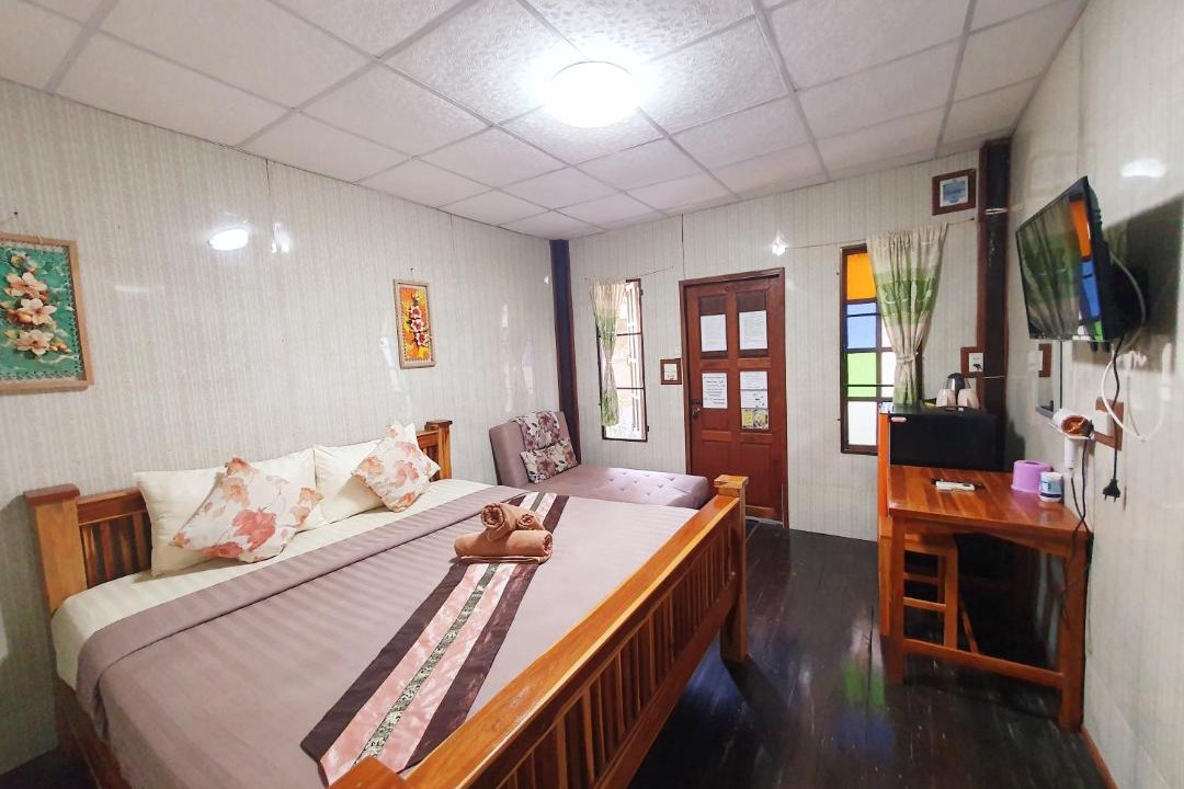 Photo of Bedroom in Thani
