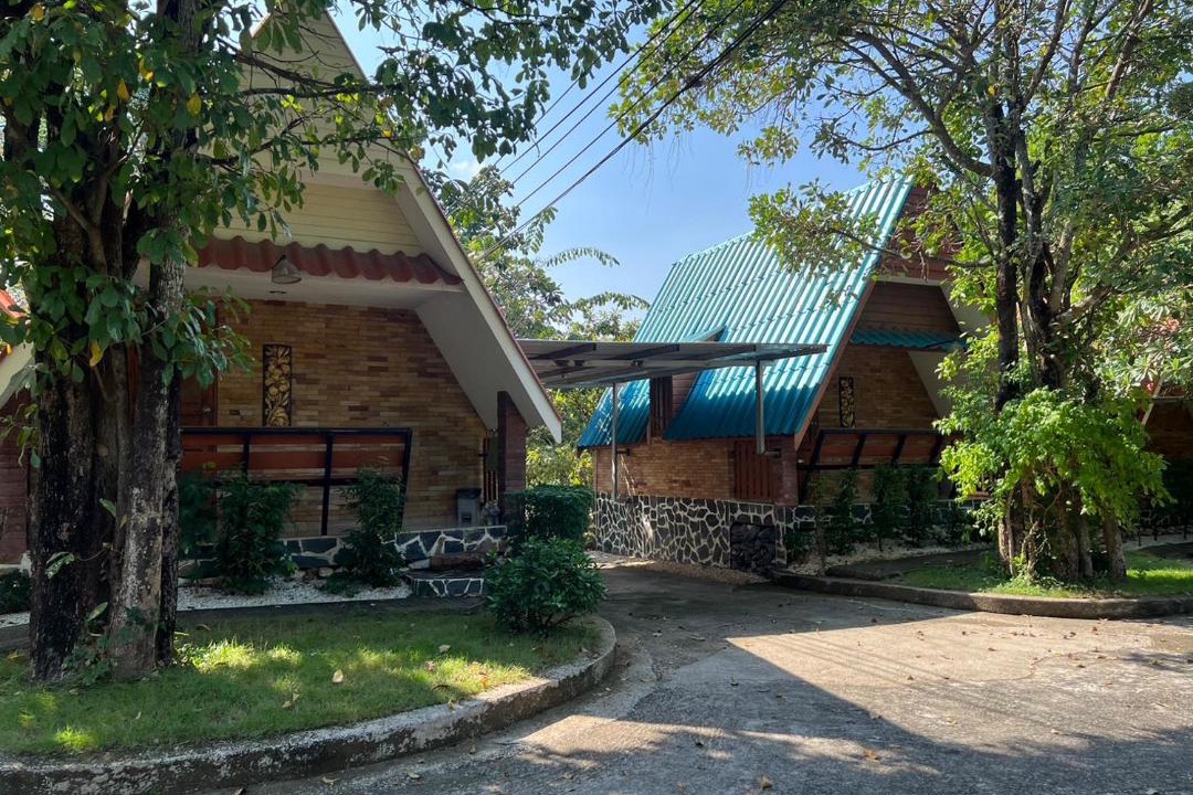 Photo of Buildings in Uttaradit