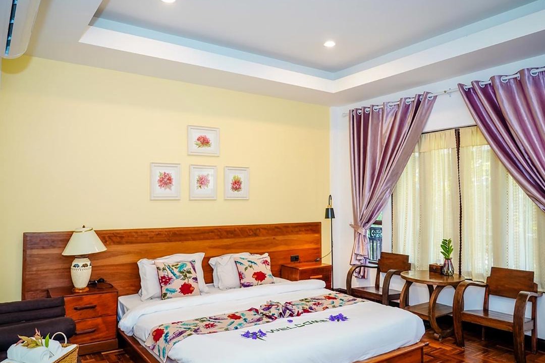 Photo of Others in San Phak Wan