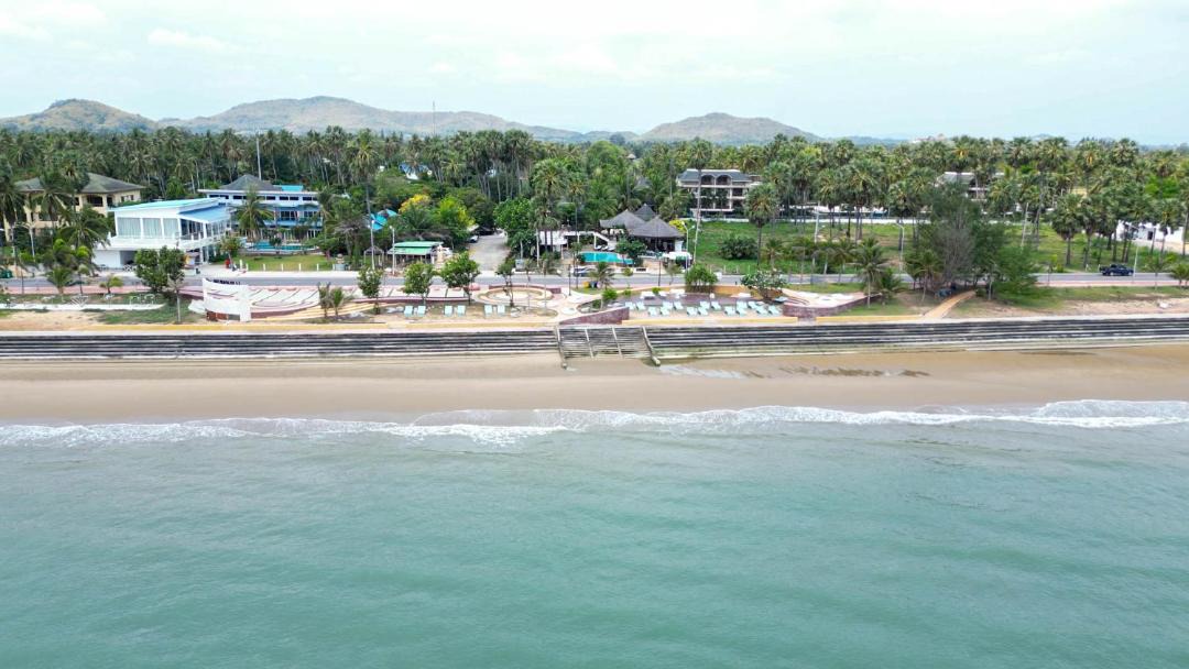 Photo of Outdoor in Pak Nam Pran