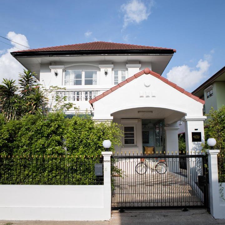 Photo of Buildings in Lat Krabang