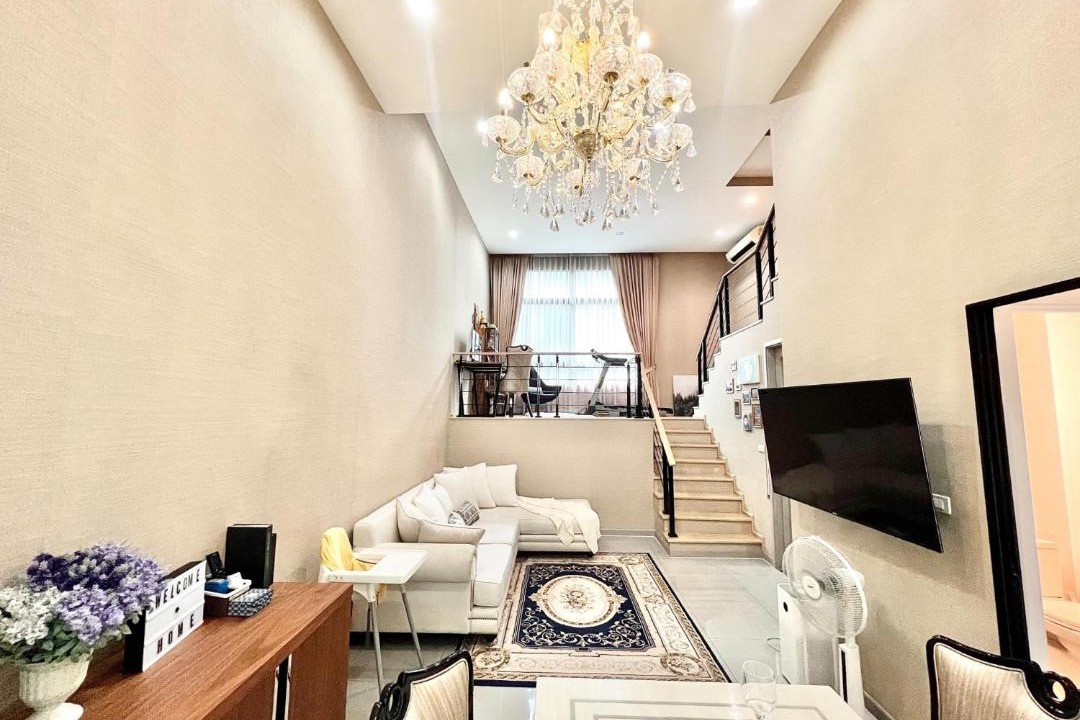 Photo of Livingroom in Lat Phrao