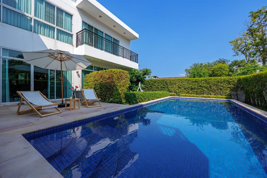 Photo of Outdoor in Phlabphla