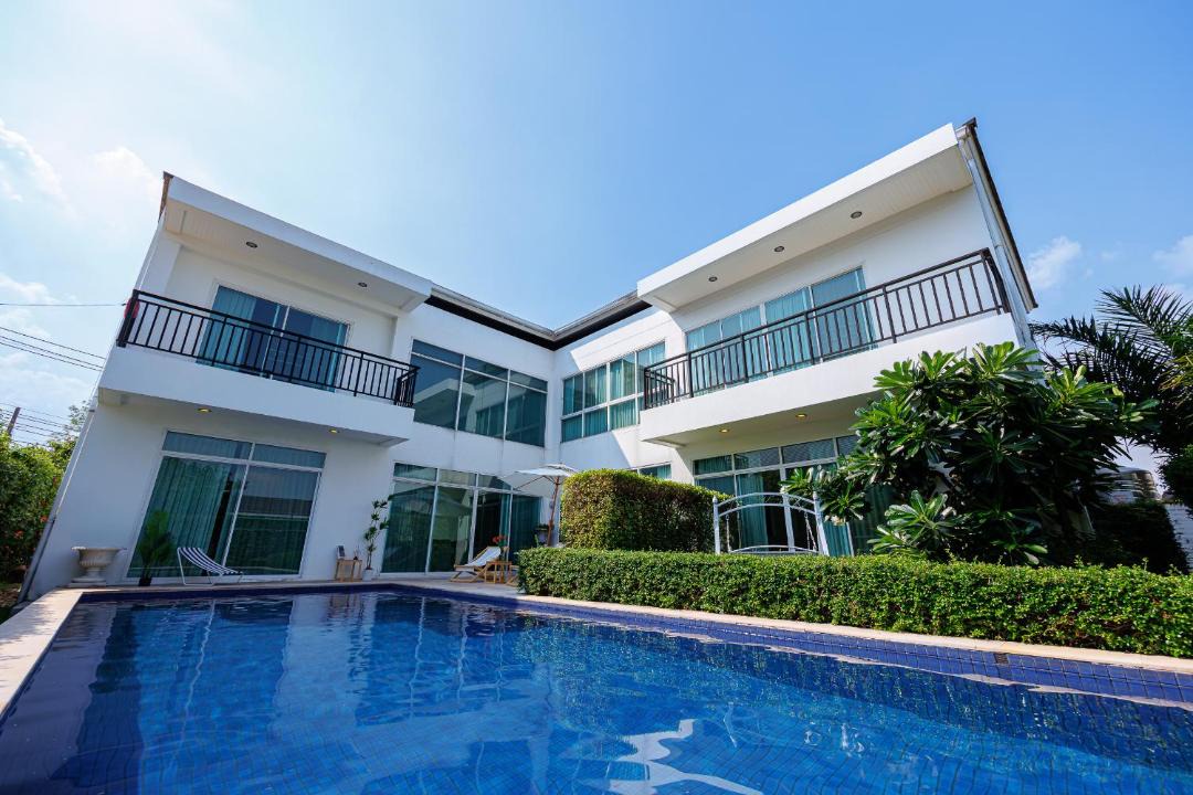 Photo of Outdoor in Phlabphla