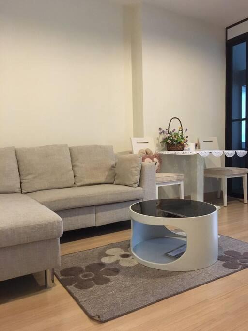 Photo of Livingroom in Chom Phon