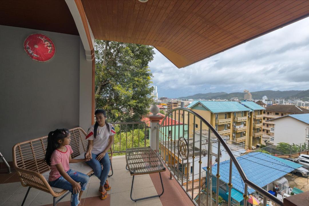 Photo of Patio Balcony in Nanai Road