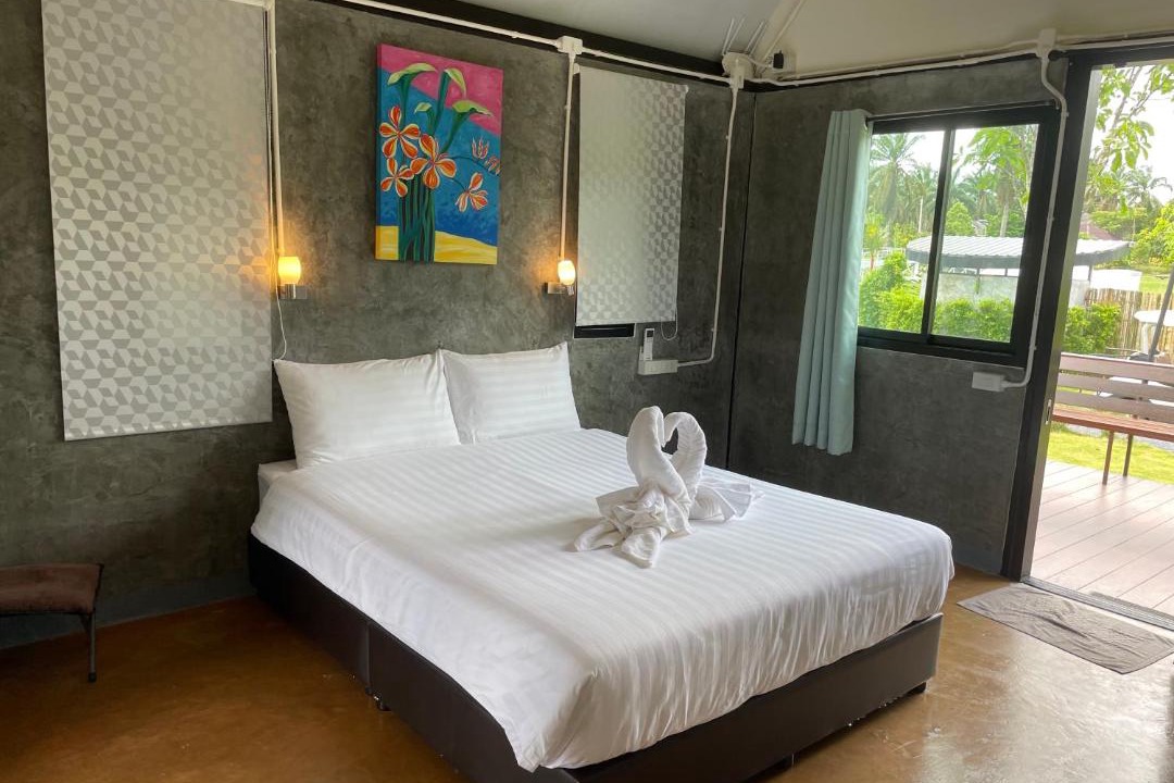 Photo of Bedroom in Tha Chana