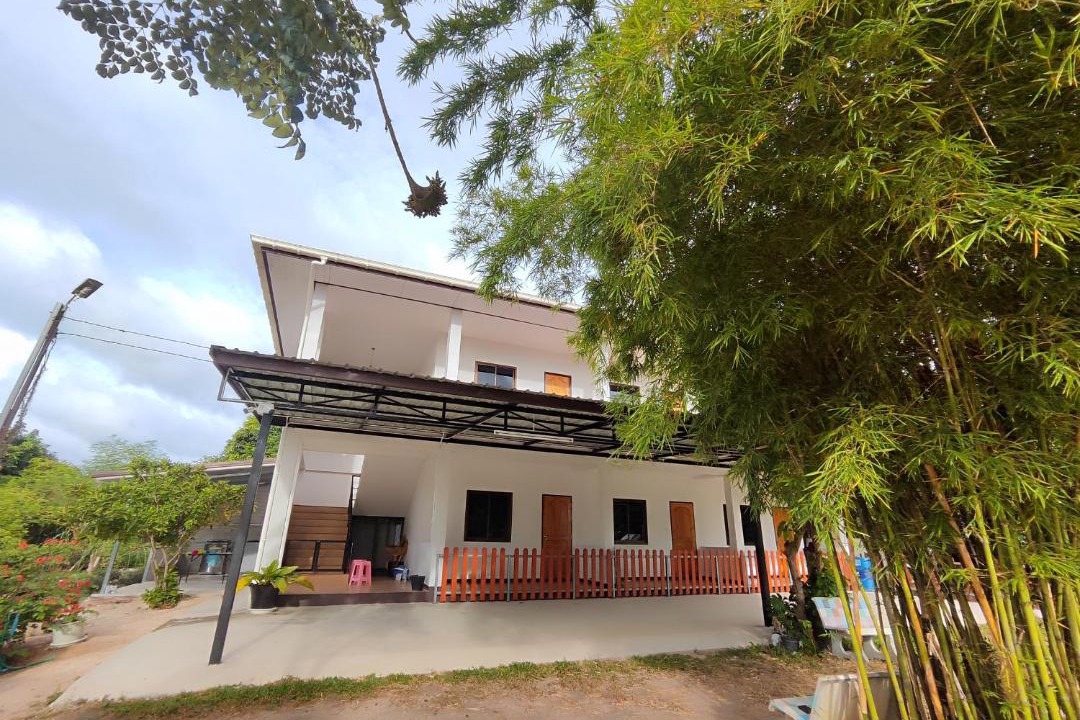 Photo of Buildings in Ban Chang
