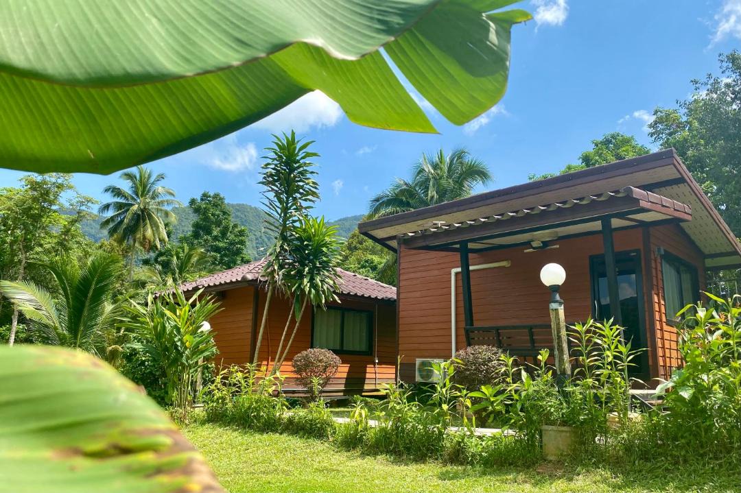Photo of Buildings in Tham Nam Phut