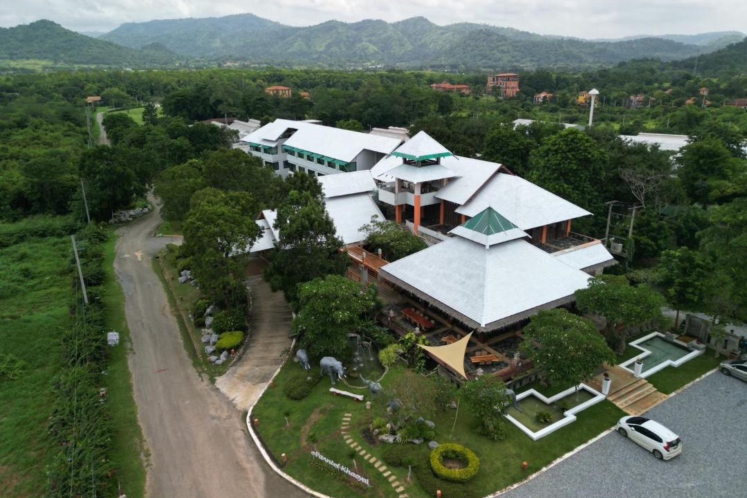 Photo of Others in Phaya Yen