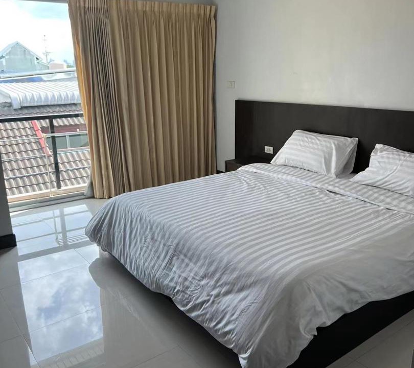 Photo of Bedroom in Phlabphla