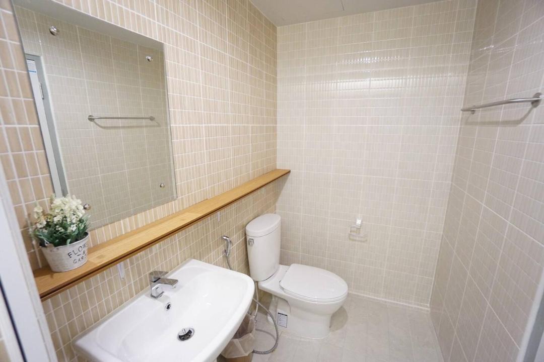 Photo of Bathroom in Bangkok Old Town