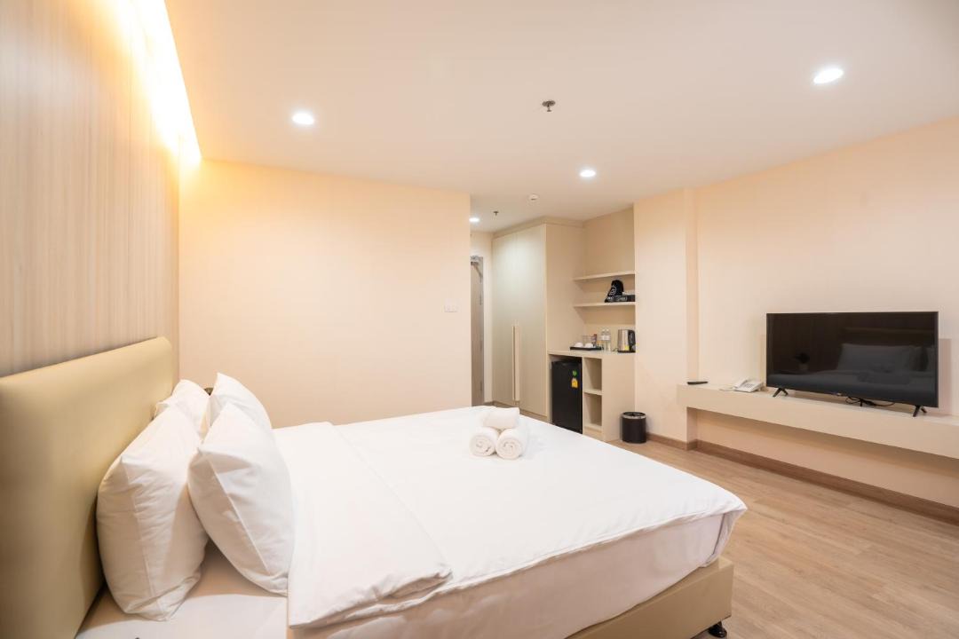 Photo of Bedroom in Racha Thewa