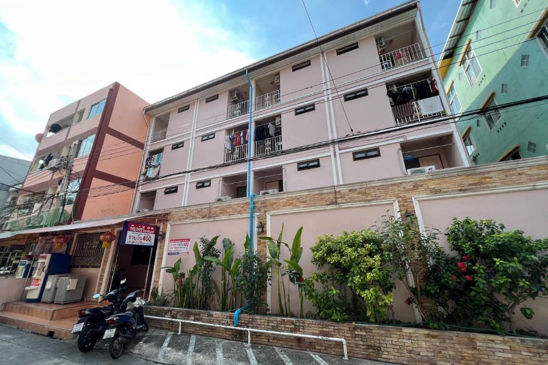 Photo of Buildings in Ramkhamhaeng
