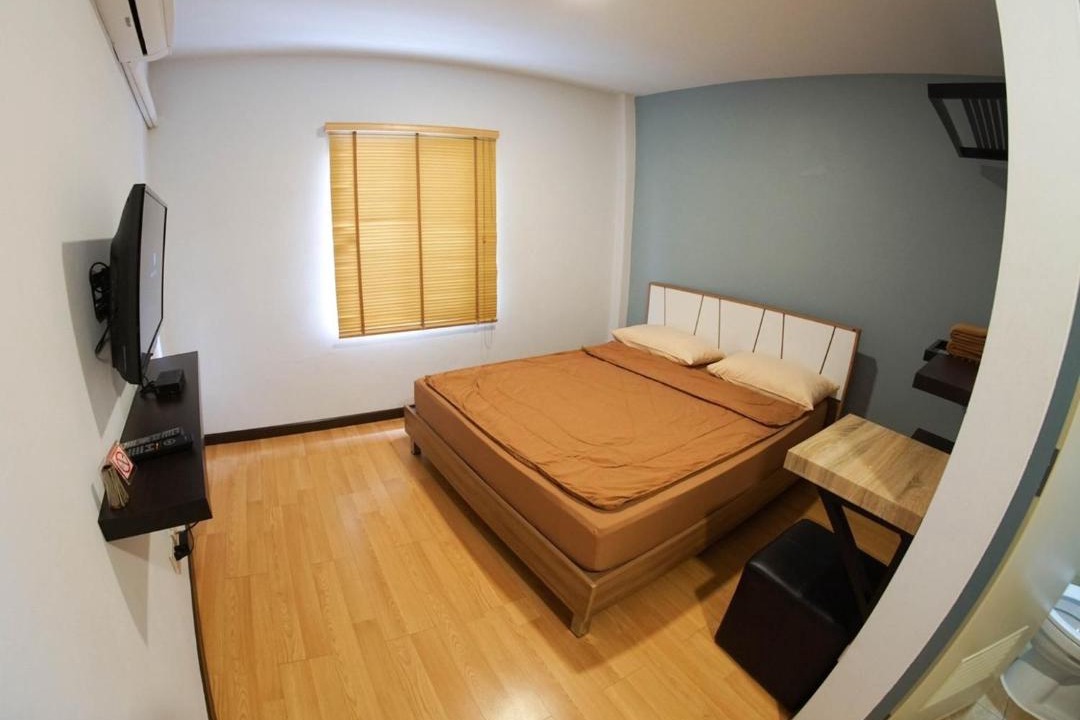 Photo of Bedroom in Khlong San